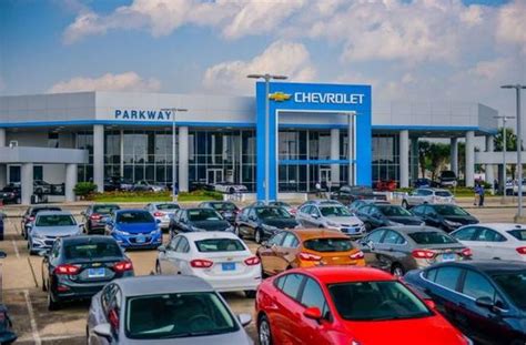 Parkway chevy - The 2021 Chevy Colorado. If you are interested in a pickup, but you do not want a full-size model, then the midsize 2021 Chevy Colorado could be the perfect choice for you at your Houston-area Chevy truck dealer. The 2021 Chevy Colorado starts at an MSRP of $25,200, so it's an easily affordable truck option.